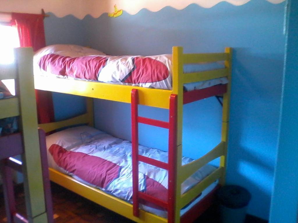 Hostel Achalay San Carlos de Bariloche Szoba fotó